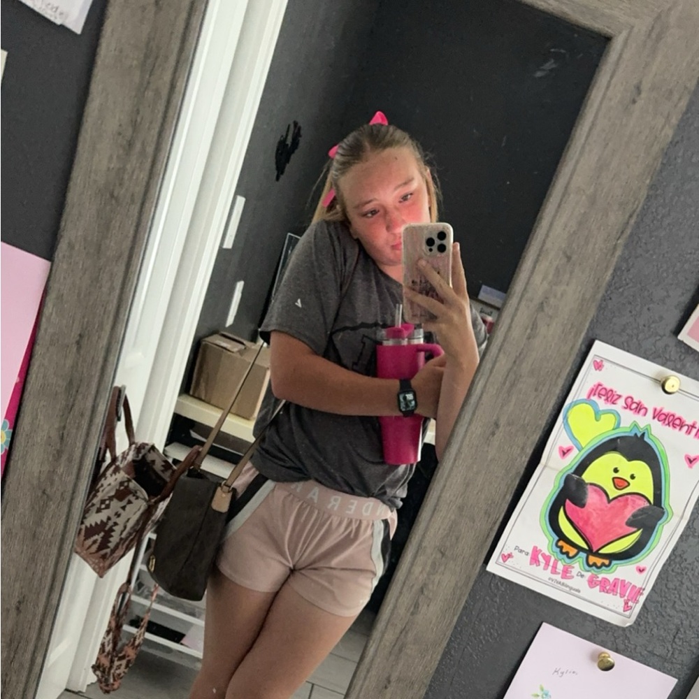 Meet your Posher, Kylie